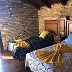 La De Oscos Ll شقة *