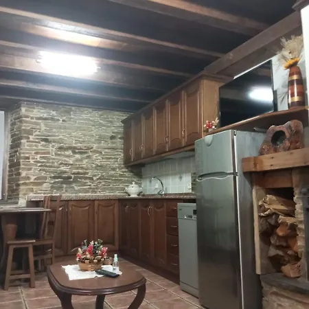 La De Oscos Ii Apartment